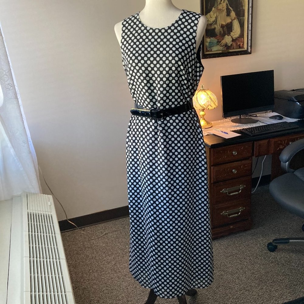 Helene Blake Women's Maxi Dress Size XL Polka Dot Pattern Sleeveless Fully Line